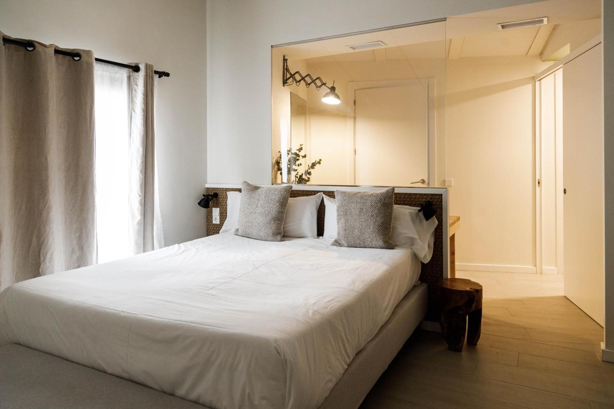 La Comuna By Bon Dia Residences Херона Екстериор снимка